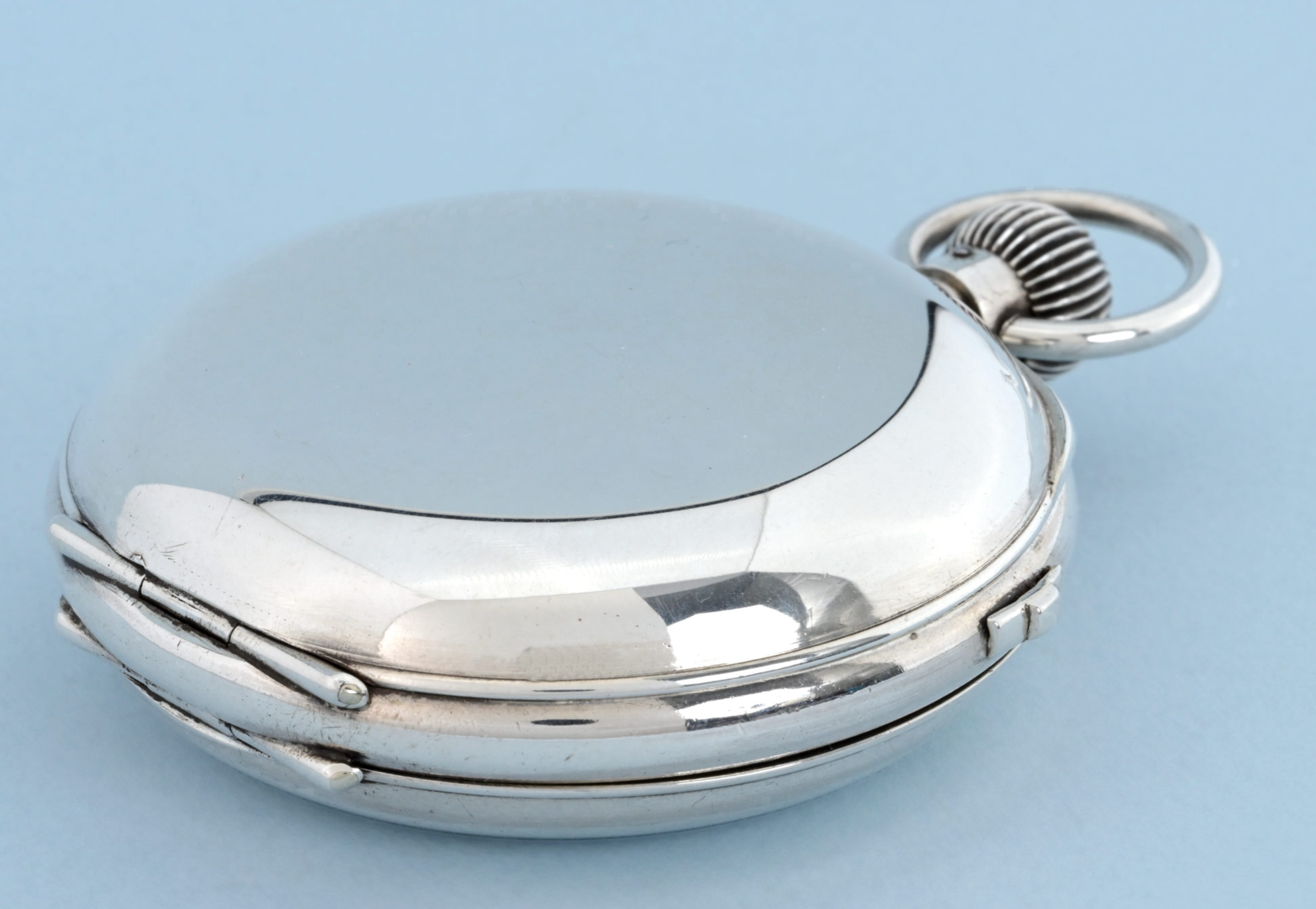 Large Musical Silver Hunter