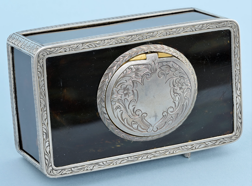 Silver Mounted Horn Singing Bird Box