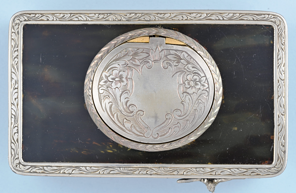 Silver Mounted Horn Singing Bird Box