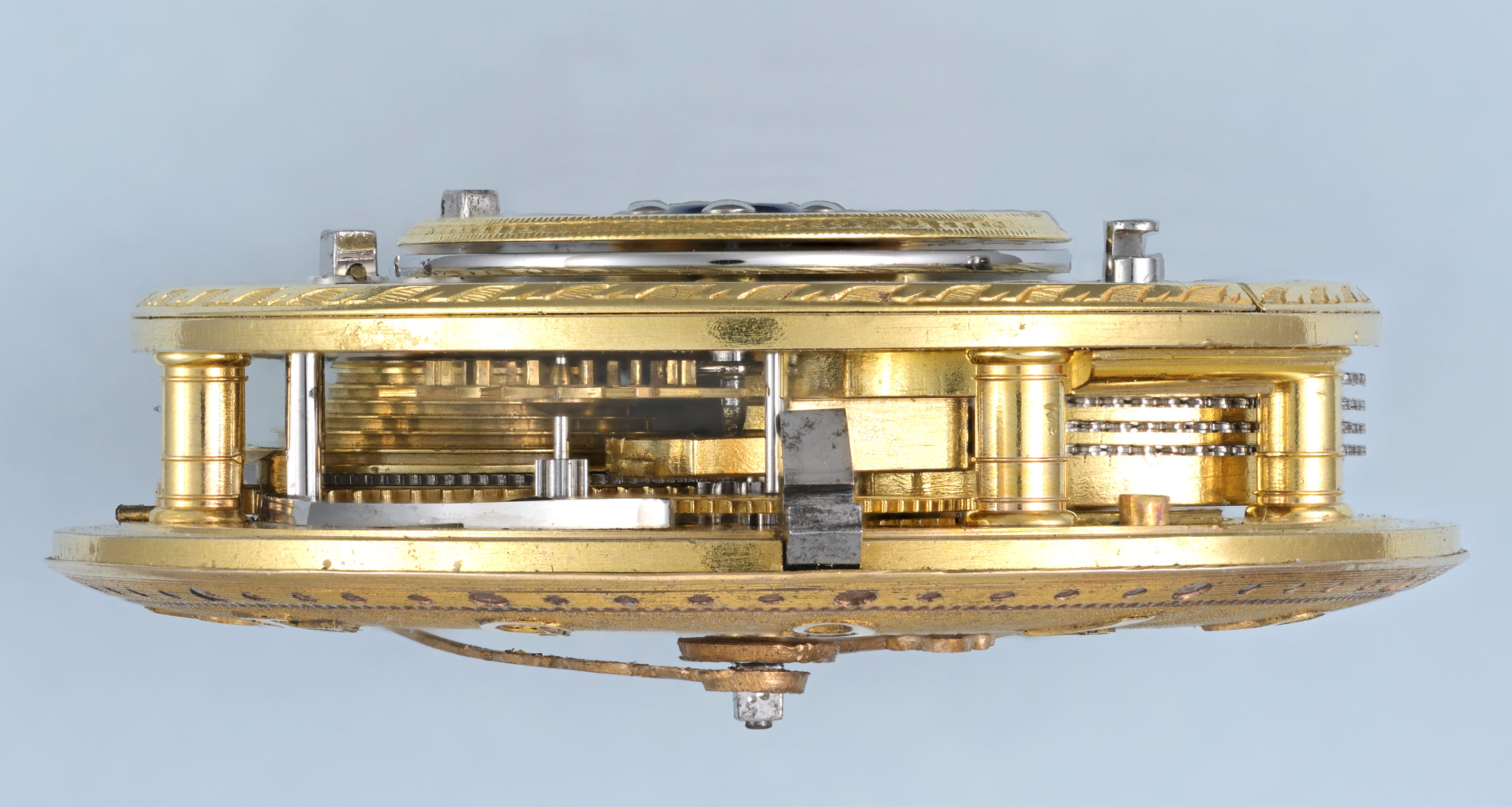 Fine Gold Decorative English Duplex