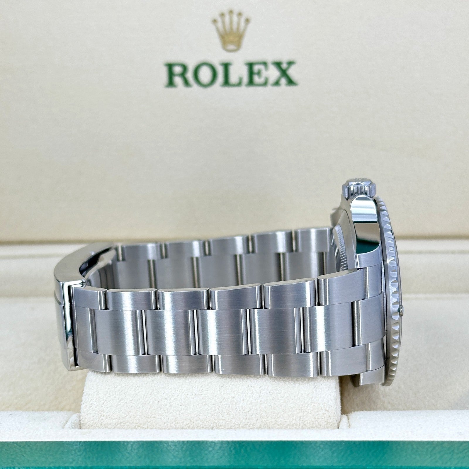 Rolex 124060 Submariner No Date